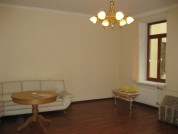 Karavannaya 16. Apartments for Rent